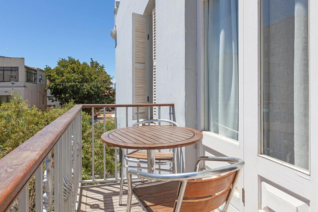 Barry Hall Apartments Κέιπ Τάουν Εξωτερικό φωτογραφία